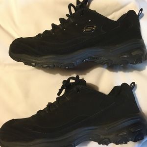 Skechers D’Lites women’s 9.5